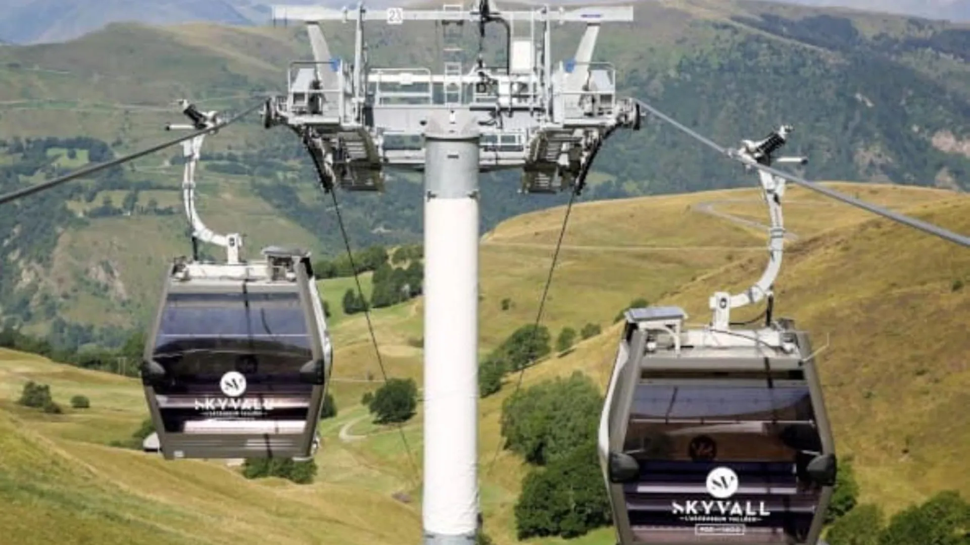 Granges LASCOSTES isolées et insolites en montagne à Loudenvielle dans les HAUTES-PYRENEES du dimanche au dimanche en principe néanmoins pour des séjours entre 4 et 7 nuits contactez-nous par la messagerie 0*,  Francia